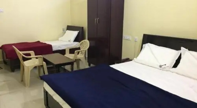 ABC Grand Inn, Забронировать Отель Отели Раманатапурам с парковкой, Парковка