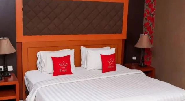 Двухместный люкс Radja Hotel