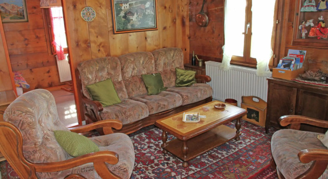 Boutique Apartment in Valais With Balcony, Rezervați Apartament Susten Valais