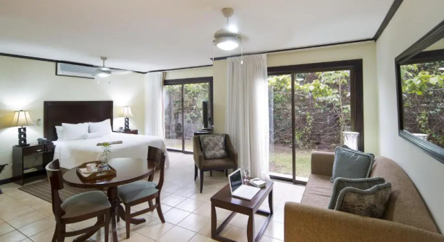 Полулюкс Hotel Villa Los Candiles