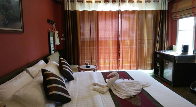 Phukhamsaed Mountain Resort and Spa, Забронировать Курортный отель Чиангсен 