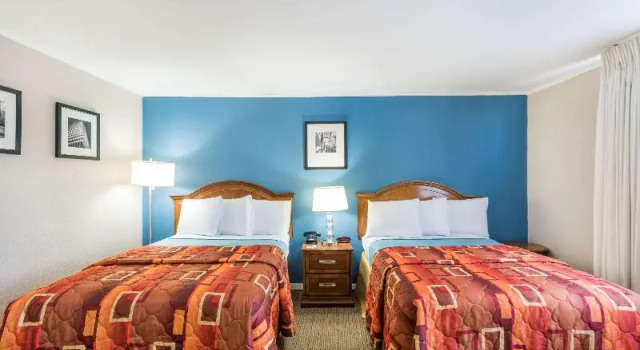 Номер Travelodge by Wyndham Aberdeen