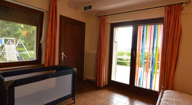 Коттедж с балконом Panoramic Retreat, Thirimont