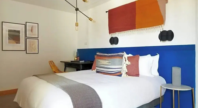 Двухместный номер Deluxe Central Stays by REMOTLYS.com