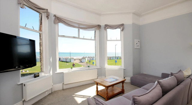 Wavecrest Holiday Apartments On the Beach, Varaa Huoneisto Asunnot kohteessa Merseyside, Huoneisto