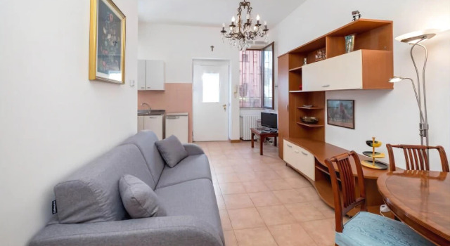 Viale Corsica 38, Book Apartment Milan Lombardy