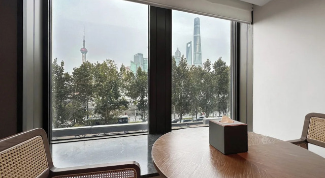 Номер Comfort The Bund Hotel