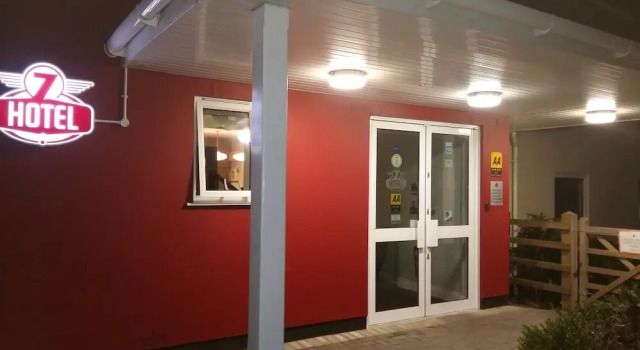 7Hotel Diner, Забронировать Отель Севенокс Kent Downs