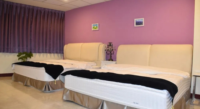 J House, Book Hotel Yongkang Tainan Area