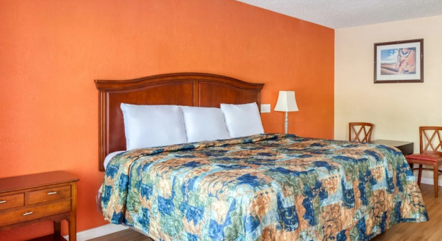 Одноместный номер Standard Haven Inn & Suites