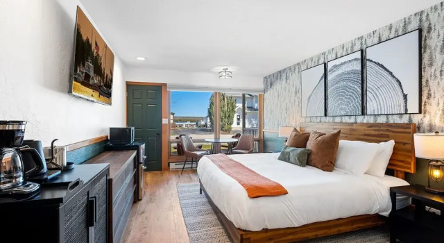 Spruce & Shore Motel, Забронировать Мотель Фиш-Крик Door County, рядом с Исторический дом-музей Александра Нобла