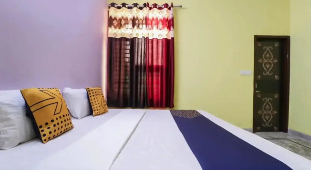 Galaxy 24 by OYO Rooms