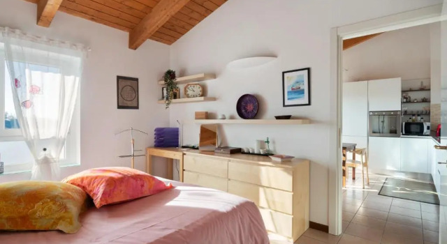 Апартаменты Bright Apartment Como Cavallasca