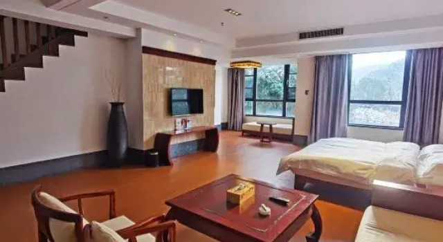 Трёхместный семейный люкс Дуплекс Tianmushan Hotspring Hotel