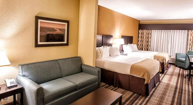 Двухместный номер Deluxe Holiday Inn Express Natchez South West by IHG