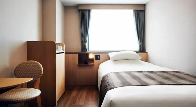 Nadeva Hotel