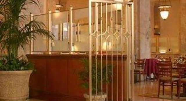 Courtyard by Marriott San Diego Downtown, Забронировать Отель СПА-отели Сан-Диего, рядом с Квартал газовых фонарей, SPA-услуги