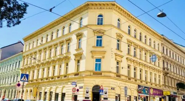 Roof-Terrace Suite Gustav Mahler, Prenota Hotel Vienna Austria, vicino a Alserstraße Metro Stop