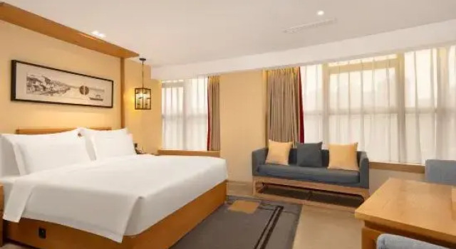 Люкс Executive Huihe Hotel