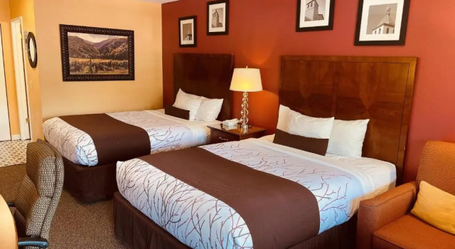 Четырёхместный номер Deluxe Apple Inn Motel