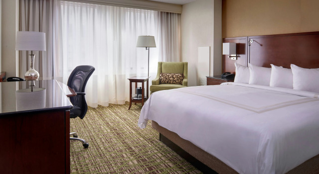 Cleveland Marriott Downtown at Key Tower, Забронировать Отель Кливленд штат Огайо