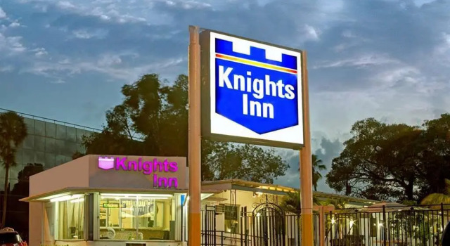 Sun And Surf Inn, Забронировать Отель Отели Miami Metropolitan Area 3 звезды, 3*