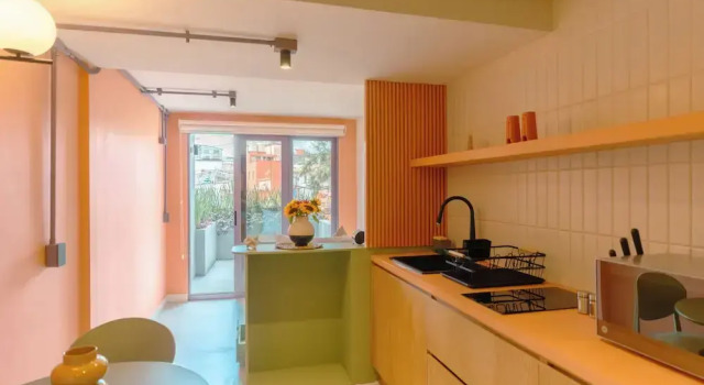 Executive suite cu balcon și cu vedere la grădină Nico Hotel & Residences