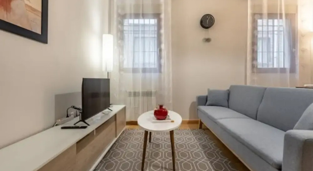 Luxury Suite Campo del Pr Ncipe, Забронировать Апартаменты/квартира Отели Гранады с парковкой, рядом с Алькасар Хенил, Парковка