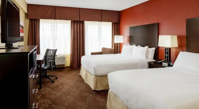 Четырёхместный номер Standard The Mecklen Hotel, Charlotte, a Tribute Portfolio Hotel