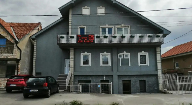 La Casa, Réserver Hôtel Niš Central Serbia