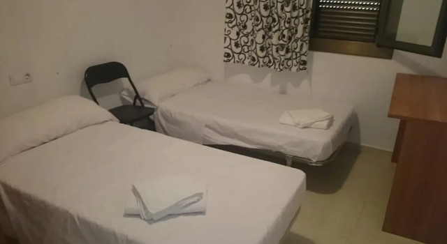 Hostal La Parra II, Prenota Hotel Alloza Teruel