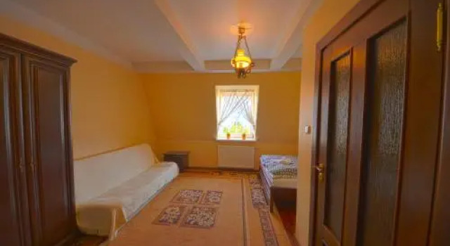 Dworek Katarzynki, Boek Hotel Kobylnica Groot-Polen