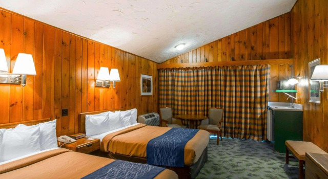 Cambria Hotel Lake Placid - Lakeside Resort, Забронировать Отель Лейк-Плэсид Whiteface Mountain
