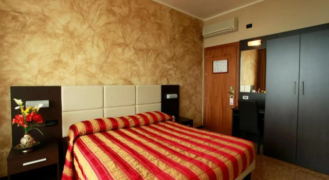 Двухместный номер Standard с балконом Piccolo Hotel