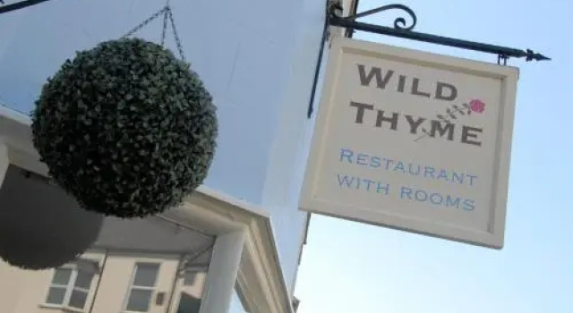 Wild Thyme Restaurant with Rooms, Забронировать Отель Чиппинг-Нортон Оксфордшир