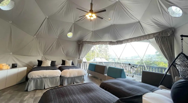 Кровать в общем номере TOCORO. Mt.Fuji CAMP&GLAMPING