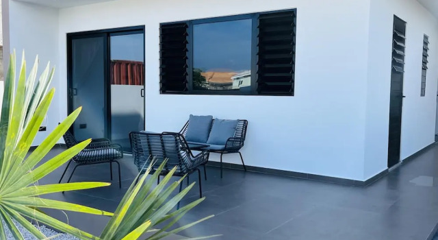 Студия Luxury Studio With Private Jacuzzi Near Beaches