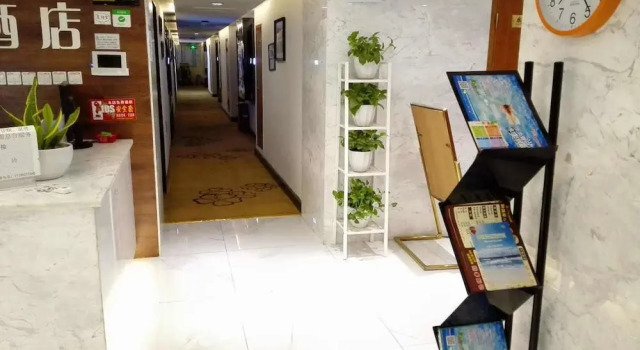 Cotton hotel, Book Hotel Hoteller i Sichuan med parkering, Parkering