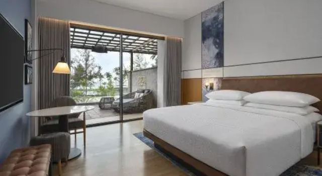 Номер Standard Four Points by Sheraton Bintan, Lagoi Bay