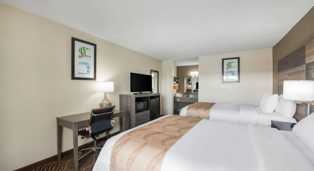 Четырёхместный номер Standard Quality Inn Concord Kannapolis