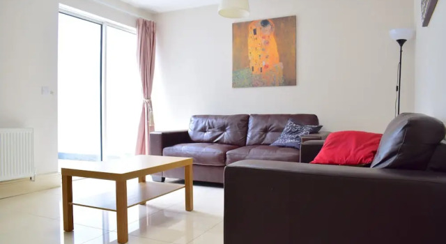 5 Bedroom House On Grand Canal, Забронировать Дом для отпуска Виллы Дублина, рядом с Harold's Cross Stadium, Вилла