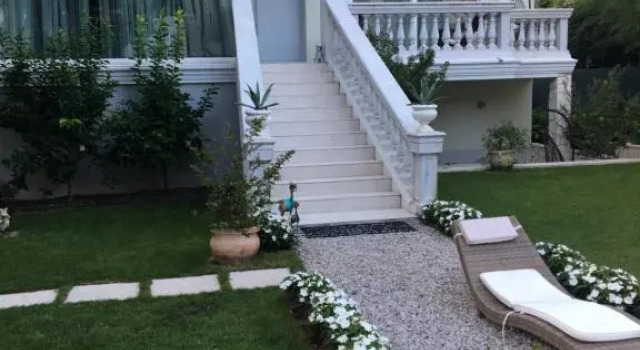 Villa Romantika, Забронировать Вилла Коттеджи Арко, Коттедж