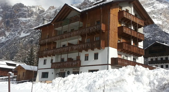 Hotel Oasi, Забронировать Отель Сан-Вито-ди-Кадоре Кадоре