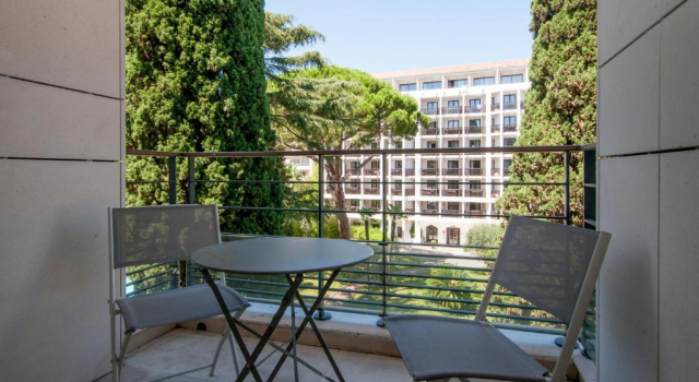 Апартаменты с 2 комнатами Residence Carlton Riviera