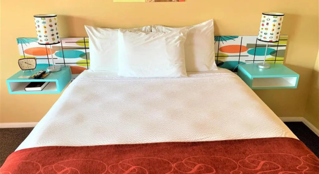 Двухместный номер Standard Atomic Motel