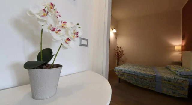Margherita House, Забронировать Апартаменты/квартира Варенна Озеро Комо, рядом с Вилла Монастеро