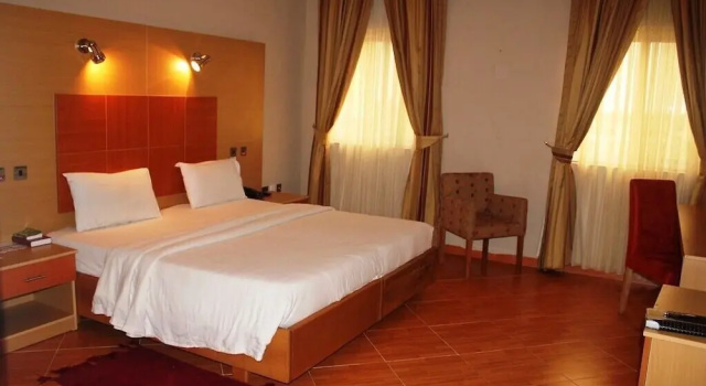 Люкс Orchid Hotels Group