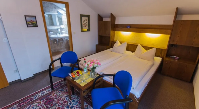 Двухместный номер Comfort с балконом Hotel Alexandra