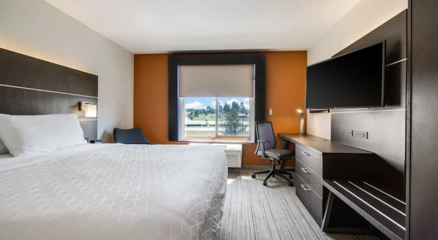 Двухместный номер Standard с видом на город Holiday Inn Express Hotel & Suites Custer by IHG