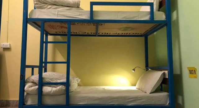 Кровать в общем номере Цокольный этаж Live Free Hostel Rishikesh